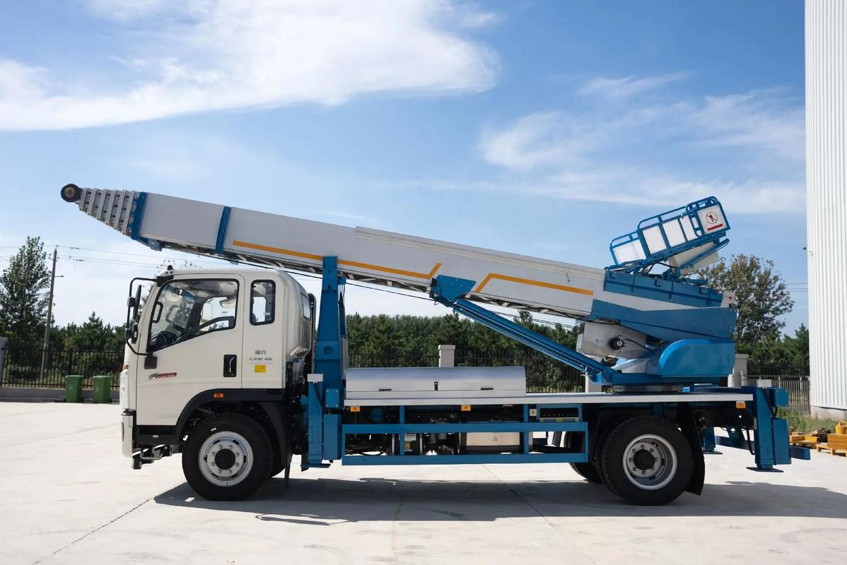 加茂镇云梯上料车租赁费用