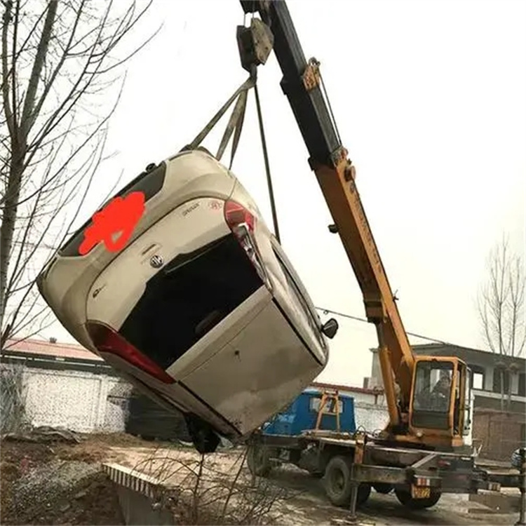 加茂镇随时待命，吊车24小时道路救援服务全解析